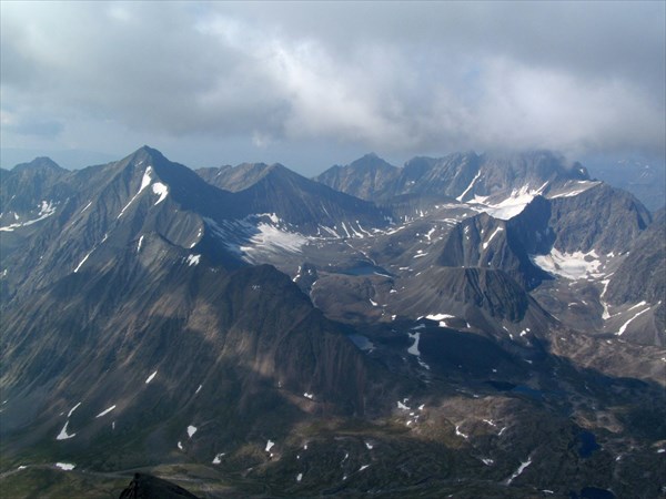 Ледник Колосова, пер. Колосова и Одиннадцати.